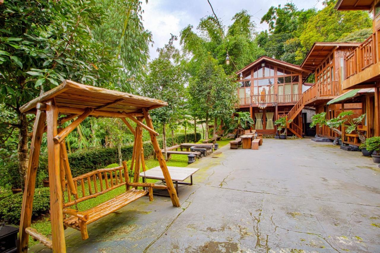Kalana Resort Puncak Exterior foto